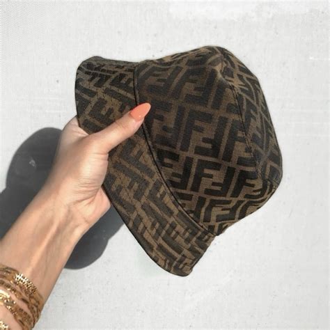 berretta di fendi|fendi hats for women.